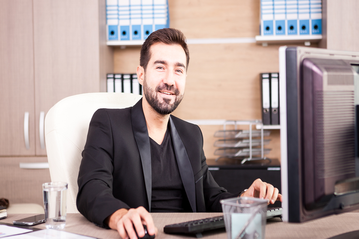 فرآیند کار یک نماینده اداری چگونه است